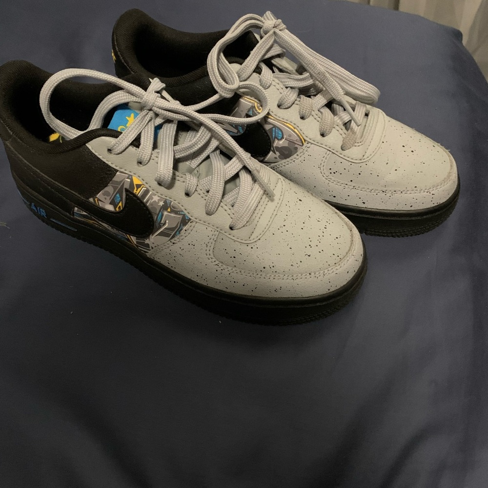 Nike shoes